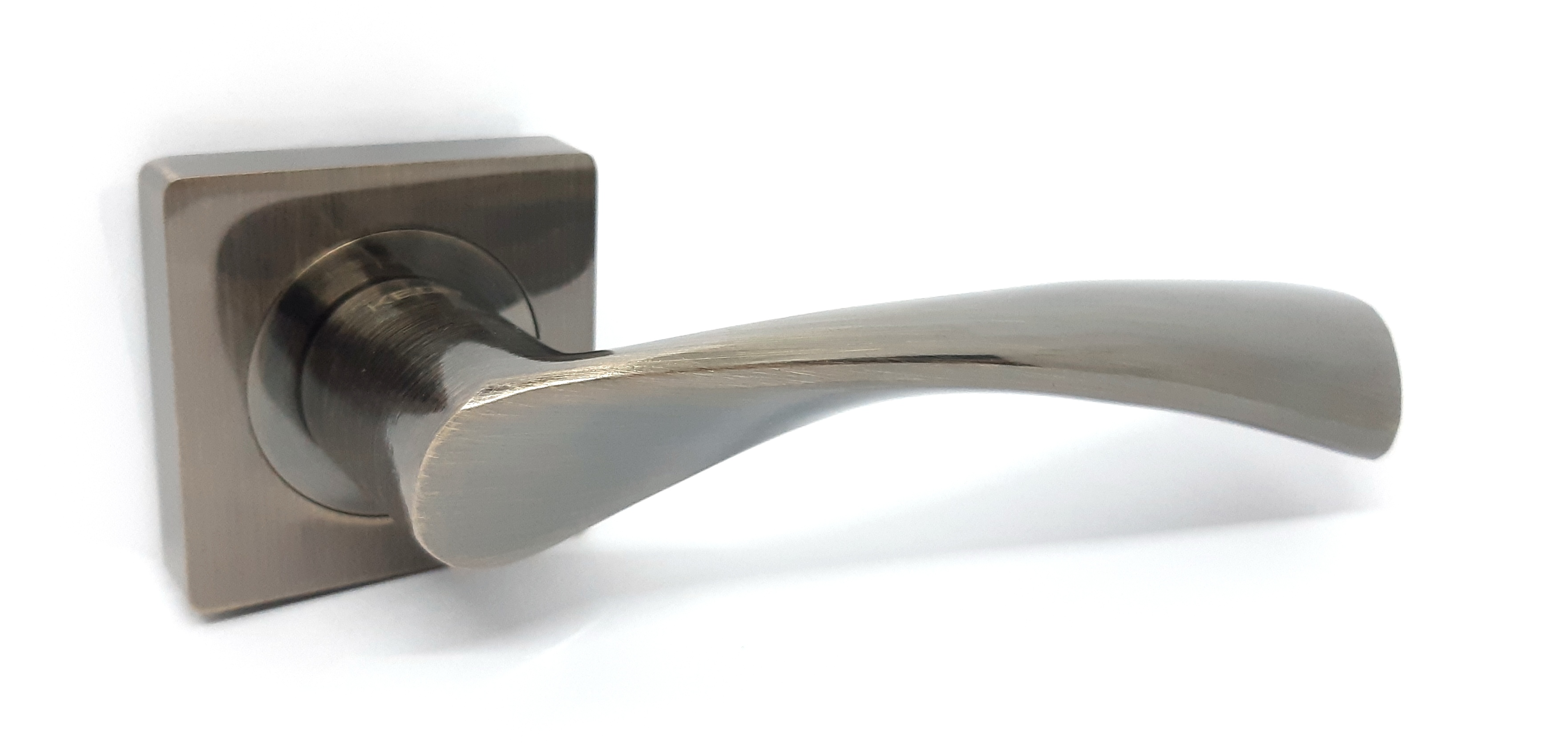 KEDR  ручка на кв. розетці R08.023-AL-AB