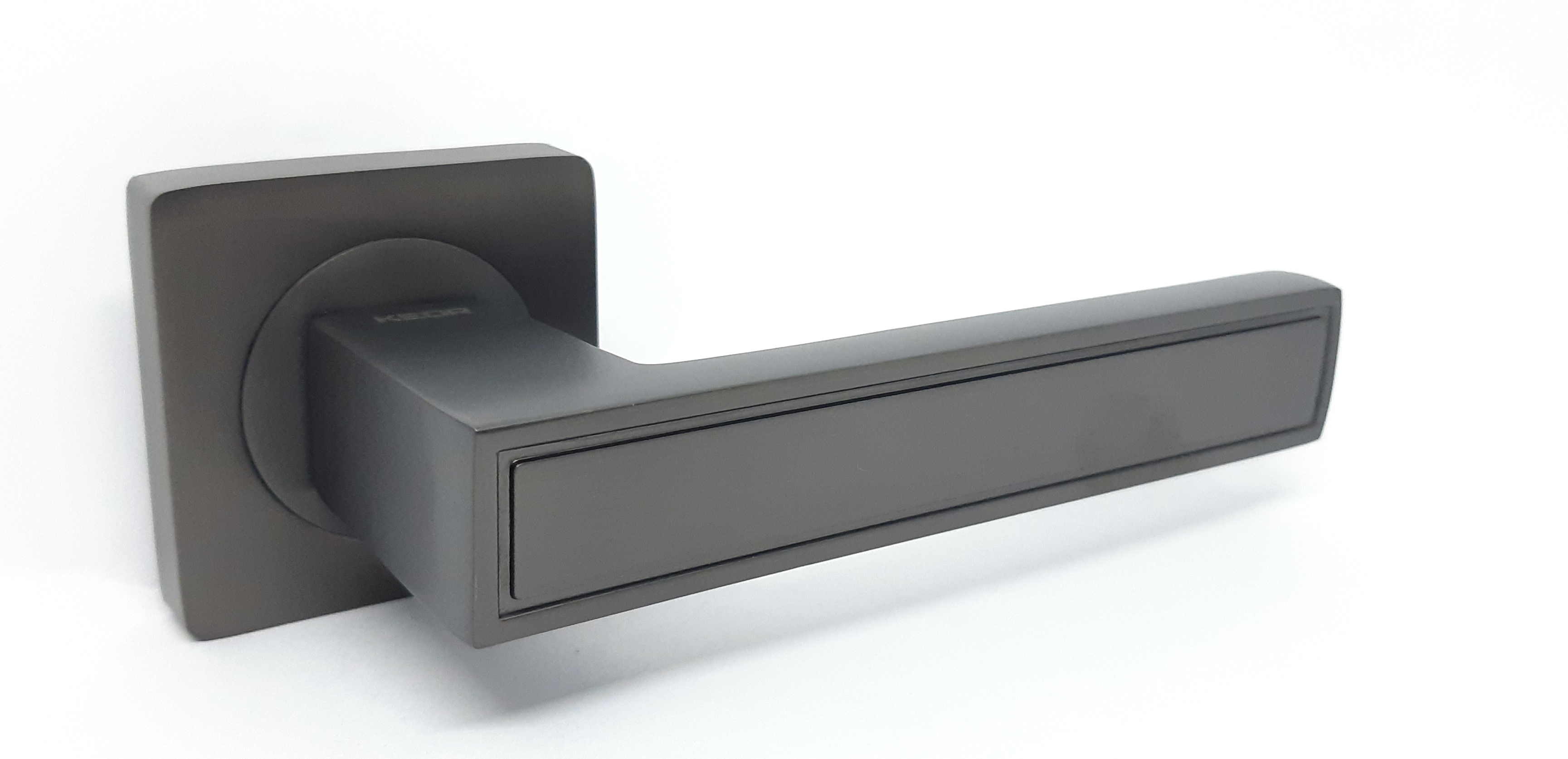 KEDR  ручка на кв. розетці R08.348-AL-Grafit